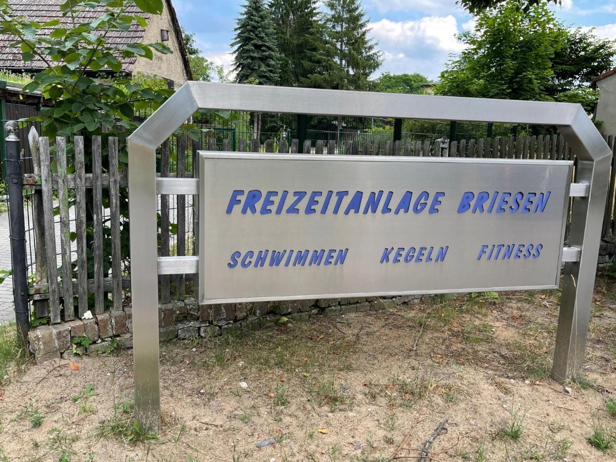 Ferienwohnung Unter Den Linden Halbe Luaran gambar